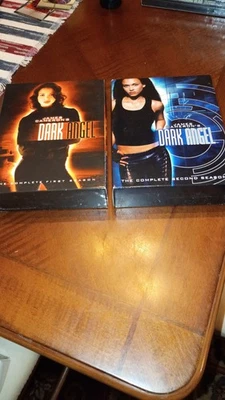 Dark Angel Complete Series Seasons 1 & 2 DVD Inserts Jessica Alba James Cameron Foto 1 de 4
