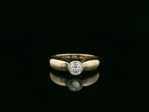 9ct Yellow Gold 0.33ct Diamond Solitaire Ring - Size M - Picture 1 of 11