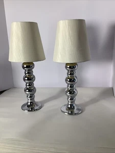 2er Set passende Votivkerzenlampen mit Chromsockel und Schirmen 14 Zoll - Bild 1 von 10