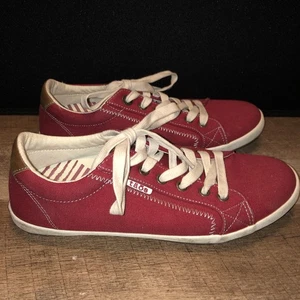 Taos Womens Star Bust STB-13834 Red/Tan Shoes Canvas Footwear Size 9.5 - Picture 1 of 18