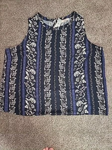 NWT new Ann Taylor LOFT Floral rose vine Mixed Media Shell Top Navy blue white - Picture 1 of 4