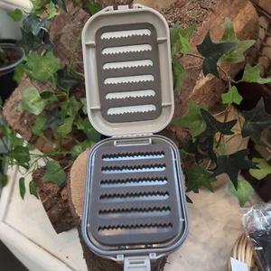 fly boxes brand new - Picture 1 of 7