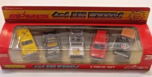 5 piece Set - Cars 1/64  4x4 Big Wheels (Jeep, Toyota etc)  Majorette Vintage - Foto 1 di 11