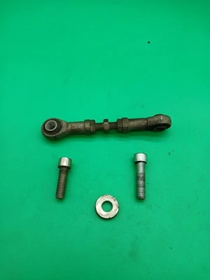 Harley Davidson Low Glide Deluxe FXRS  Engine Motor Mount Bracket Bolts Foto 1 de 4