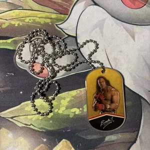 2013 Topps Dog Tags Ringside Relics WWE Dog Tag Booker T Patch Tag - Picture 1 of 2
