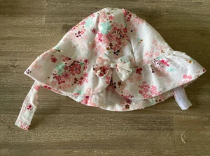 BEBE by Minihaha Cotton baby girl hat size XS -White, Floral, Strap, 100% Cotton - Picture 1 of 7
