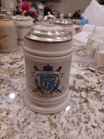 Florida Marlins Sports Stein MLB CUI RARE LIDDED BEER STEIN Cover