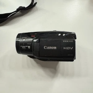 CANON VIXIA HV40 HDV VIDEO CAMERA WITH 10X ZOOM 3.1MP - Picture 1 of 5