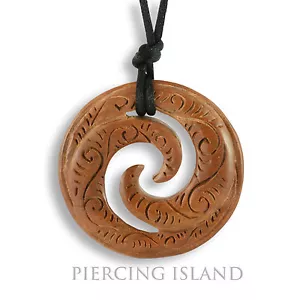 Grosser Amulett Anhänger Holz Kette Maori Koru Design inkl. Band PB325 - Bild 1 von 1