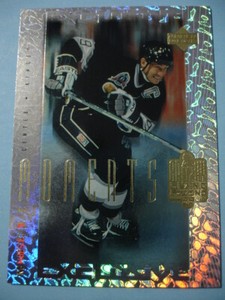 1999-00 Upper Deck (Living Legend) SP "Exclusive" # MM-4 Wayne Gretzky!