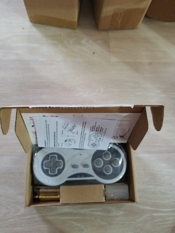 iMW Wireless Gaming Controller for NES and Super NES Classic Edition - Grey - Image 1 of 1