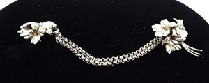 VTG 9 in FLORAL FOUR ORCHID BLOSSOMS SILVER COLLAR MULTI-STRAND CHAIN BROOCH PIN - Picture 1 of 6