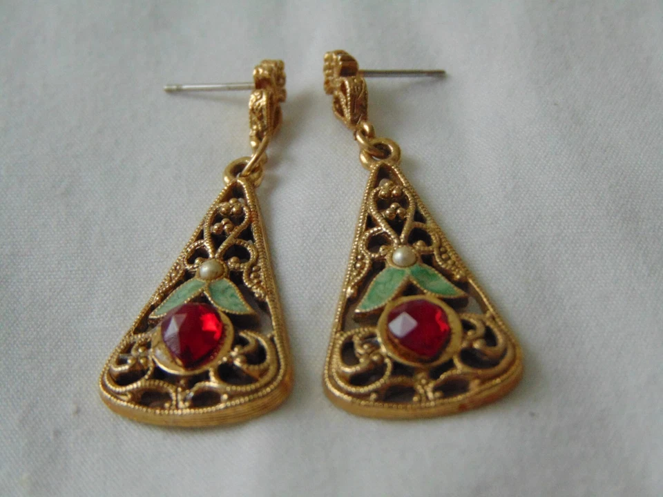 Colección 1928 Victoriano Cristal Corazones Semilla Perlas Pendientes Colgantes Foto 1 de 4