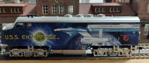 HO Scale Bachmann Star Trek U.S.S. Enterprise Locomotive (Hawthorne Village) @@ - Picture 1 of 17