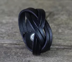 Schwarzes Lederarmband, Damenmanschette, Herrenarmband, Lederaccessoires. - Bild 1 von 8