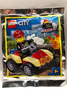 LEGO CITY 952009 Minifigura Clemmons Bombero con Fire Quad Edición Limitada - Imagen 1 de 2