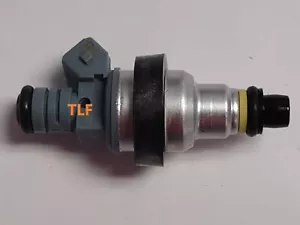 One, 500cc Flow Rate, High Performance Fuel Injector for 1995-2001 BMW R850R - Picture 1 of 4