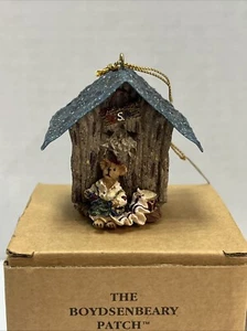 Boyds Bears The Boydsenbeary Patch Betsey Mini Birdhouse Ornament NEW - Picture 1 of 6