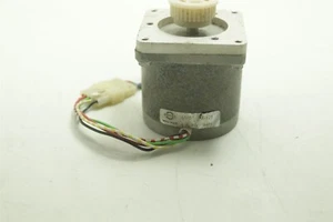 Motor Sonceboz 6500 R-121 - Imagen 1 de 5