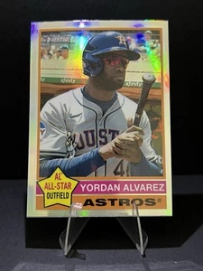 Topps Heritage #500 SP 2025 cromado Yordan Álvarez Houston Astros - Imagen 1 de 3
