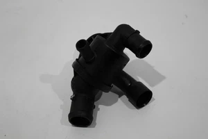 Audi Q3 8U 2.0TDi Coolant Regulator Thermostat Housing Pipe 03L121111AE - Picture 1 of 7