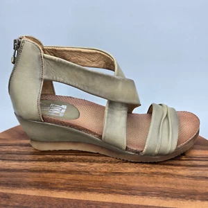 Sandalias Miz Mooz para mujer 9,5 cuero verde monarca correa cruzada cremallera trasera cuña - Imagen 1 de 9