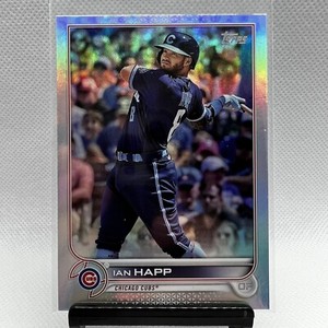 2022 Topps Series 1 Ian Happ  Rainbow Foil Parallel #143 Chicago Cubs