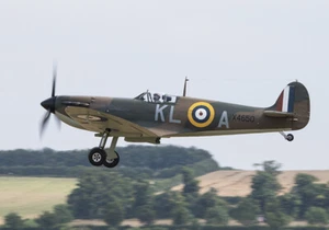Spitfire MK1a X4650 despegue Duxford impresiones de lona varios tamaños envío gratuito - Imagen 1 de 1