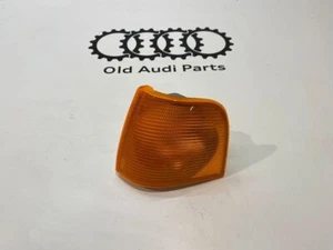 Freccia nuova originale Audi 100 Type44 C3 Hella anteriore sinistra Turn signal - Foto 1 di 7