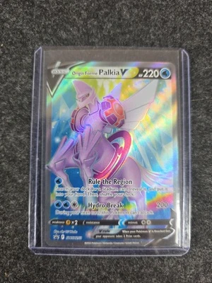 Origin Forme Palkia V SWSH253 SWSH: Sword & Shield Promo Cards Holo - Image 1 of 3