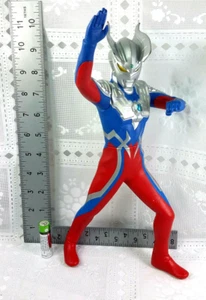 Ultraman Zero 2010 Banpresto Large Figure (Nearly 1 Ft.) US SELLER! - Picture 1 of 6