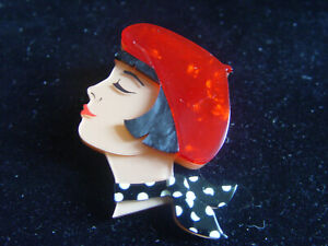 ERSTWILDER PARIS HOLIDAY  TRES CHIC RED HAT LADY RESIN BROOCH