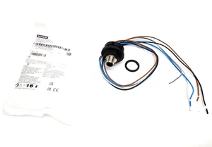 Siemens 3SU1900-0JK10-0AA0 Adapter For M20/M25 Cable Entry, M12 5-Pole Connector - Picture 1 of 8