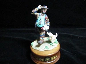 MUSICAL CLOWN, "WEARY WILLIE" POSTMAN LTD EDITION, 6 1/4"H, VERY GOOD CONDITION - Picture 1 of 6