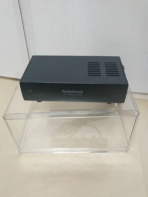 Radio Shack RF Modulator 15-1214 TV Out Antenna In S-Video Chan Sel OHMS Vid Aud - Image 1 of 3