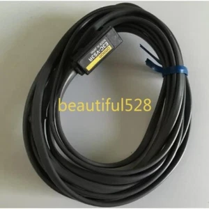 1PCS New Omron E3C-VS3R Optoelectronic Switch Free Shipping E3CVS3R - Picture 1 of 4