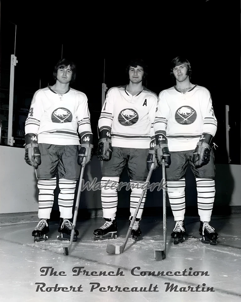 Foto 8 X 10 Buffalo Sabres French Connection Robert Perreault Martin de la NHL 70  Foto 1 de 1