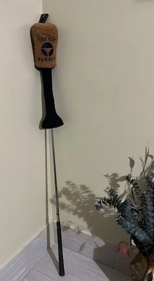 Taylormade Burner 10.5 Driver Bubble S-90 Regular Flex Fair RH w/ Cover - Image 1 of 4