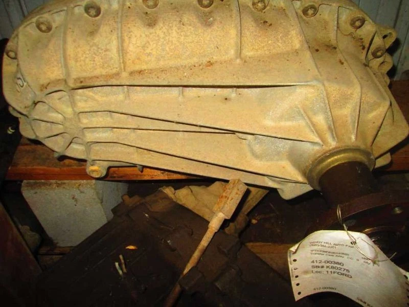 Estuche de transferencia a través de 8500 PBV Warner 4407 para camioneta Ford F250 96-97  Foto 1 de 1