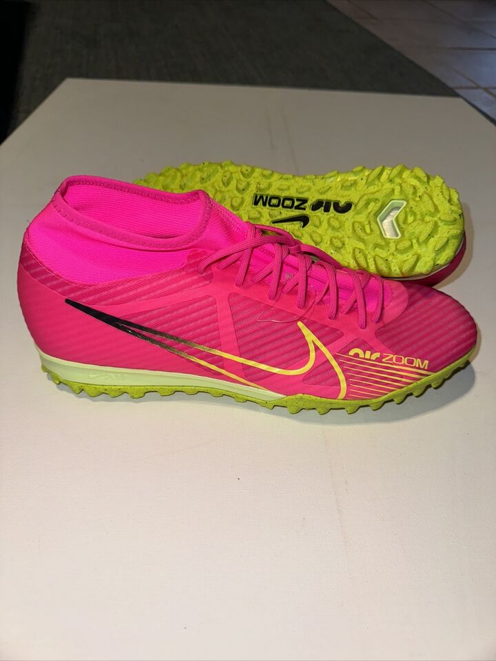 Nike Zoom Superfly 9 Academy Turf Soccer Shoes (Pink Blast/Volt