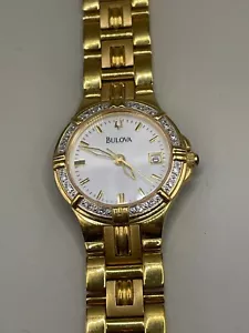 Orologio Donna Bulova Diamante Bianco/Giallo Toni Oro Acciaio Inox 25mm - Foto 1 di 11