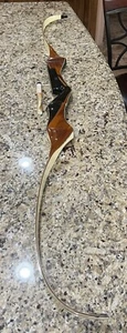 Fred Bear Vintage Recurve 1969 Tamerlane HC300 69 " 32 Pounds Left Hand - Picture 1 of 15