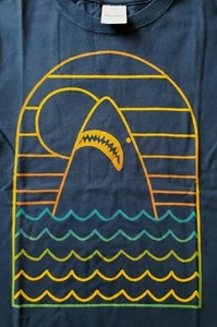 NWT HANNA ANDERSSON SHORT SLEEVE NAVY BLUE SHARK GRAPHIC TEE SHIRT 110 5 - Picture 1 of 5