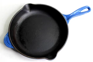 Le Creuset #23 Blue 9 1/2" inch Skillet/Frying Pan Double Spout Made in France - Picture 1 of 16