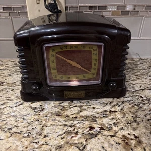 Crosley CR-4 Collector's Edition AM/FM Radio, Cassette Player.  2624 Of 10,000 - Picture 1 of 10