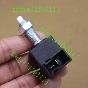 1x Para Hyundai Elantra 2004 2005 2006 Luz de freno de coche Interruptor Control 2 PINES - Imagen 1 de 1