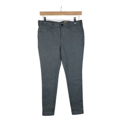 Calça elástica skinny feminina Pilcro and the Letterpress 29 P ajuste serif cinza com zíper - Imagem 1 de 4