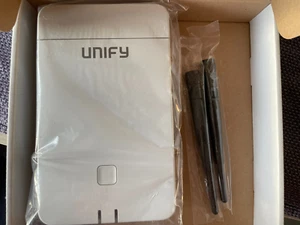 BSIP 2 Siemens Unify HiPath Cordless CMI DECT Basisstation BSIP 2 Rechnung Mwst - Picture 1 of 2