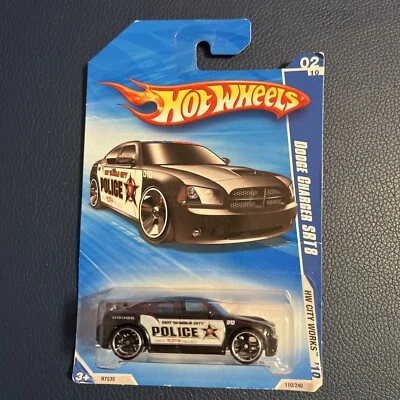 Dodge Charger SRT8 HW 2010 City Works negro 1:64 Foto 1 de 2