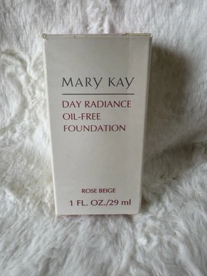 Mary Kay Day Radiance Oil-Free Foundation ROSE BEIGE 1 oz Liquid 1474 NIB - Image 1 of 2